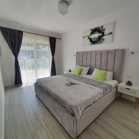 Ale House Appartement Oradea Buitenkant foto