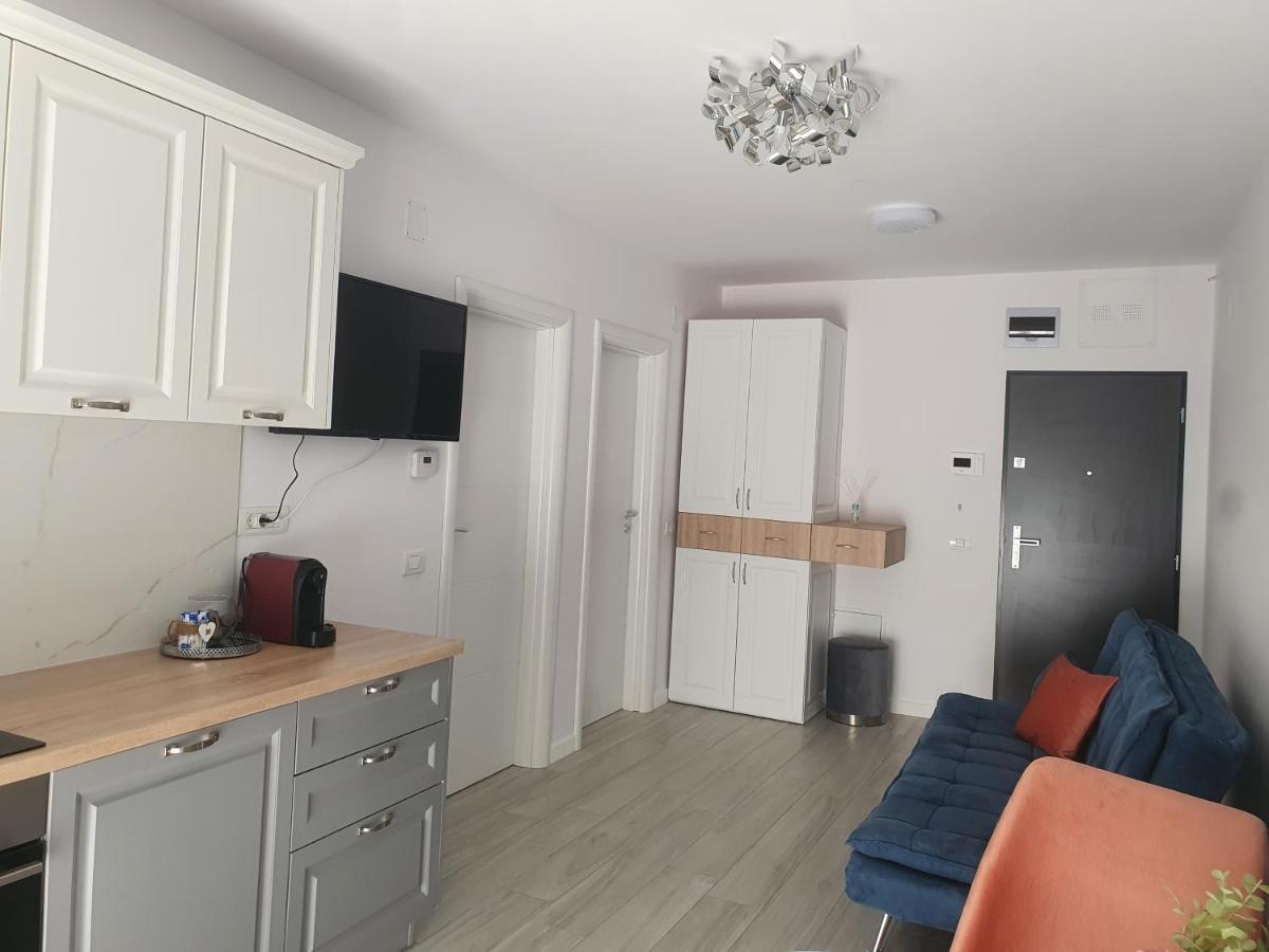 Ale House Appartement Oradea Buitenkant foto