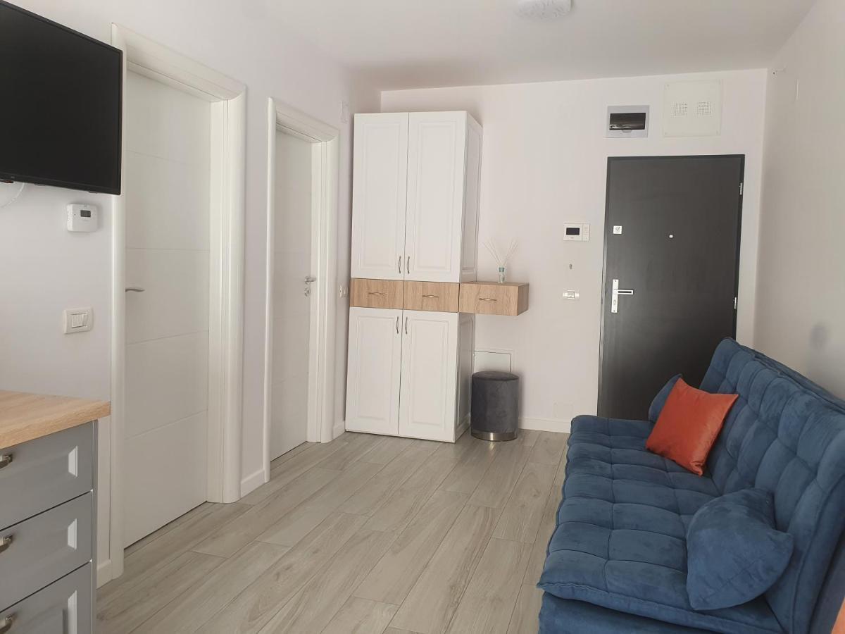 Ale House Appartement Oradea Buitenkant foto