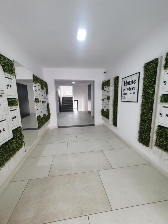 Ale House Appartement Oradea Buitenkant foto