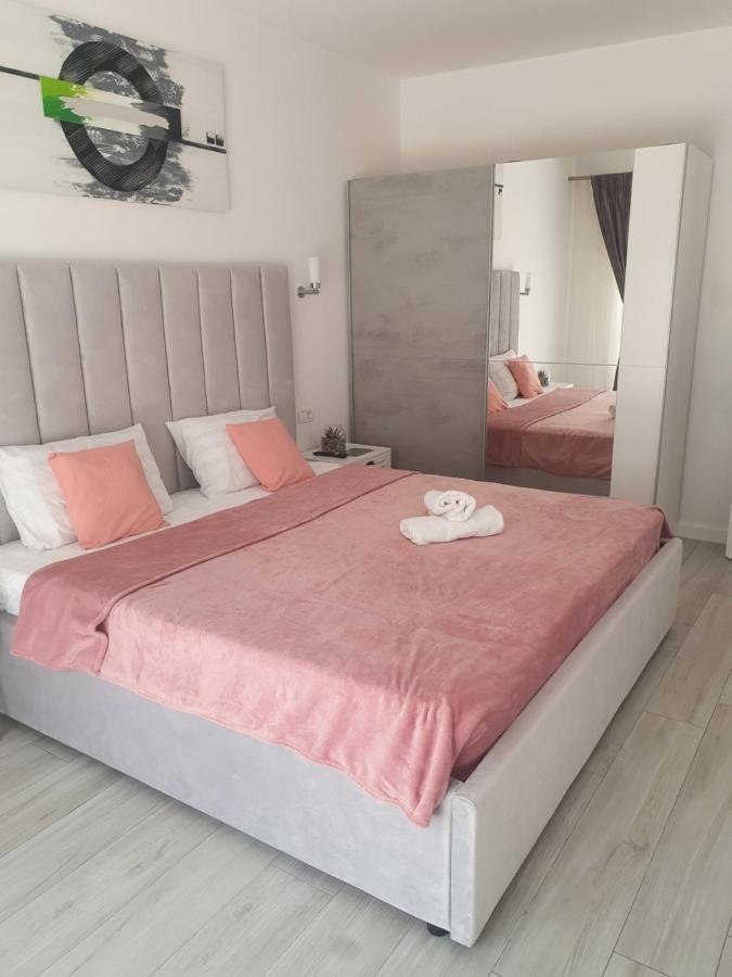 Ale House Appartement Oradea Buitenkant foto