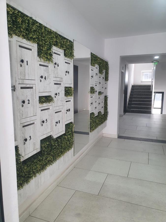 Ale House Appartement Oradea Buitenkant foto